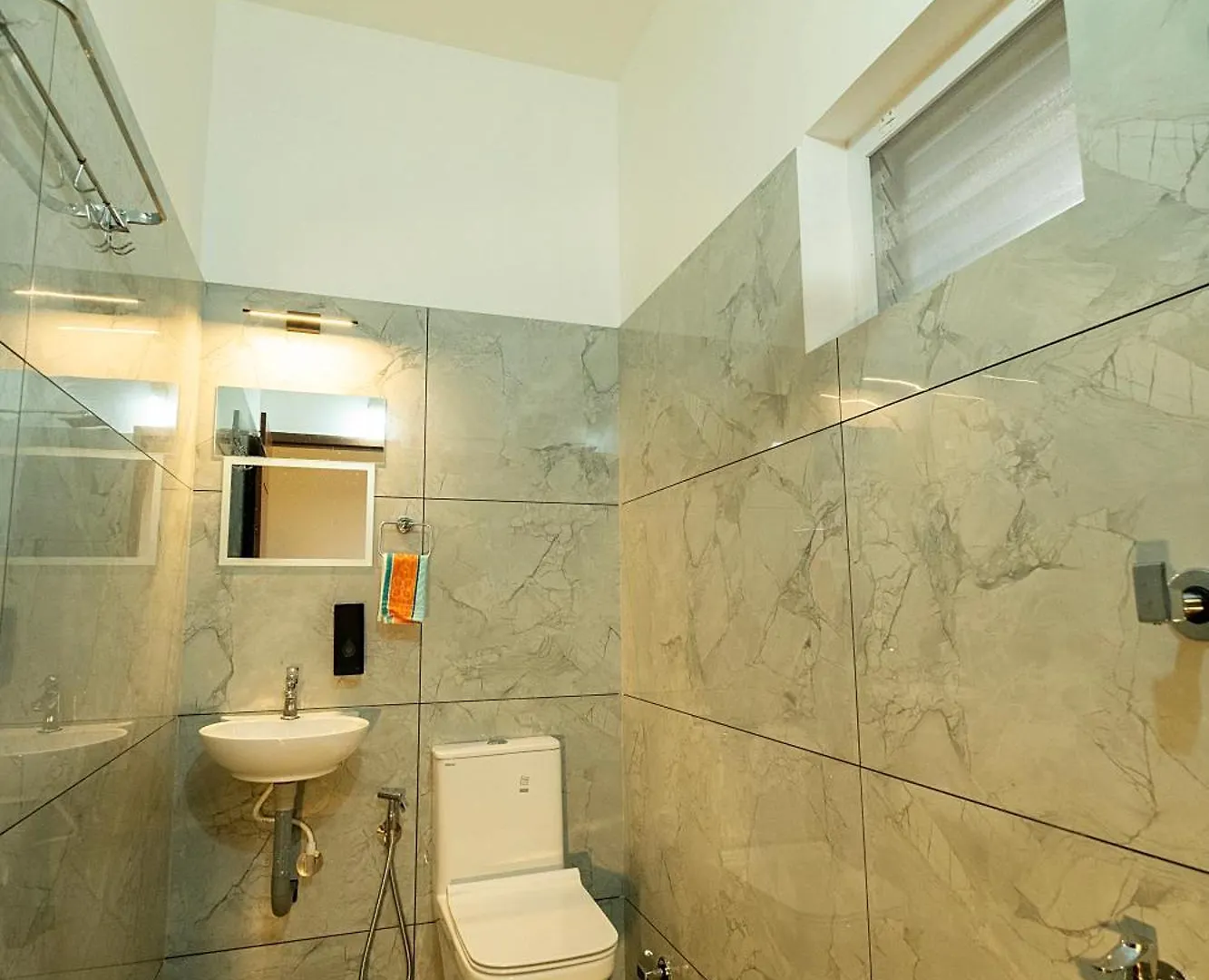 Bed & Breakfast Hotel Eden Palace Thrissur