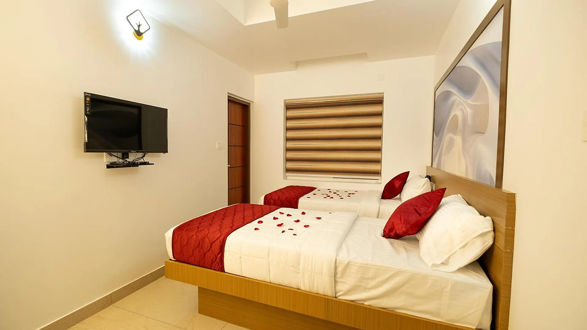 Hotel Eden Palace Thrissur Bed & Breakfast