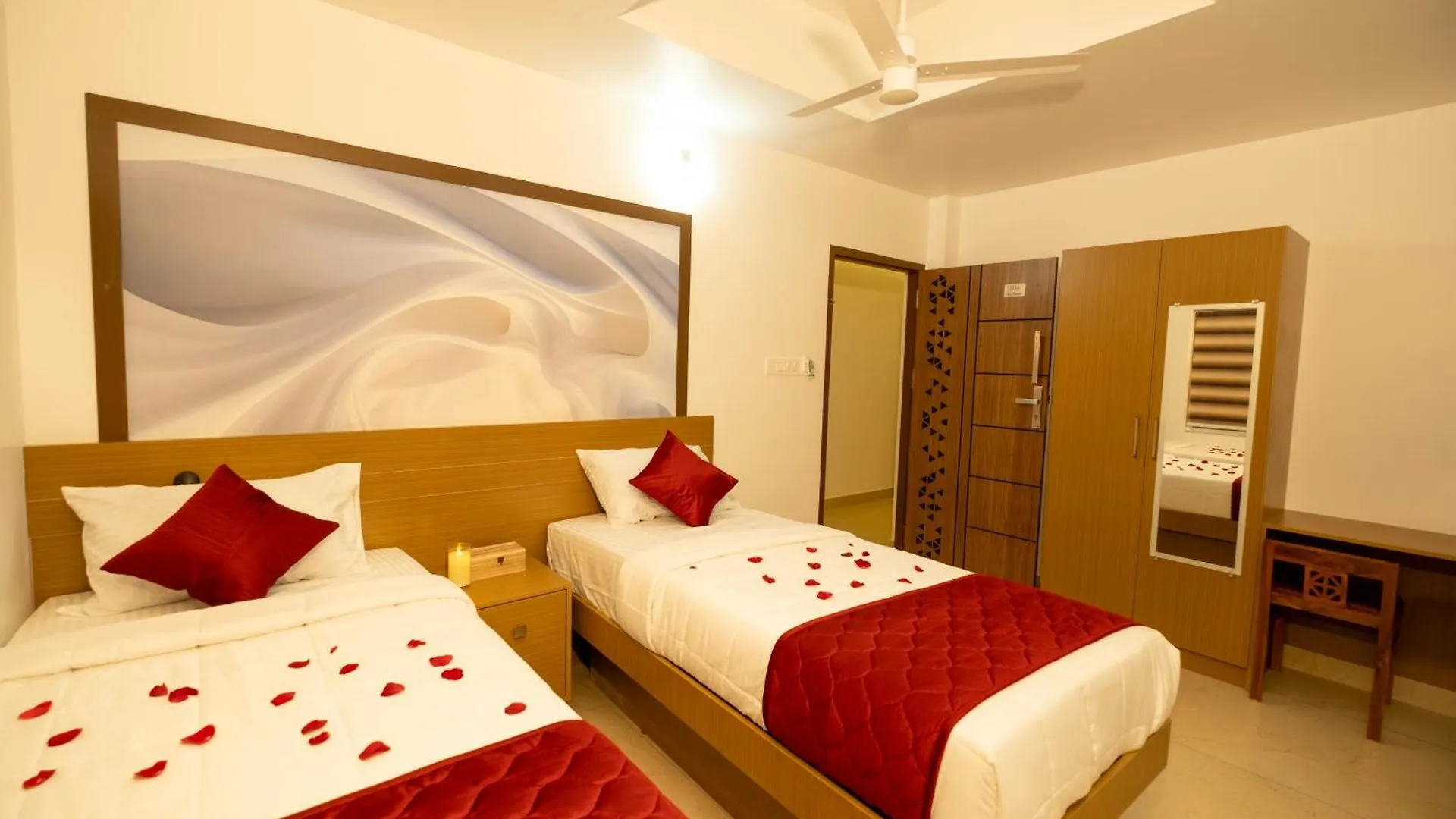 Hotel Eden Palace Thrissur