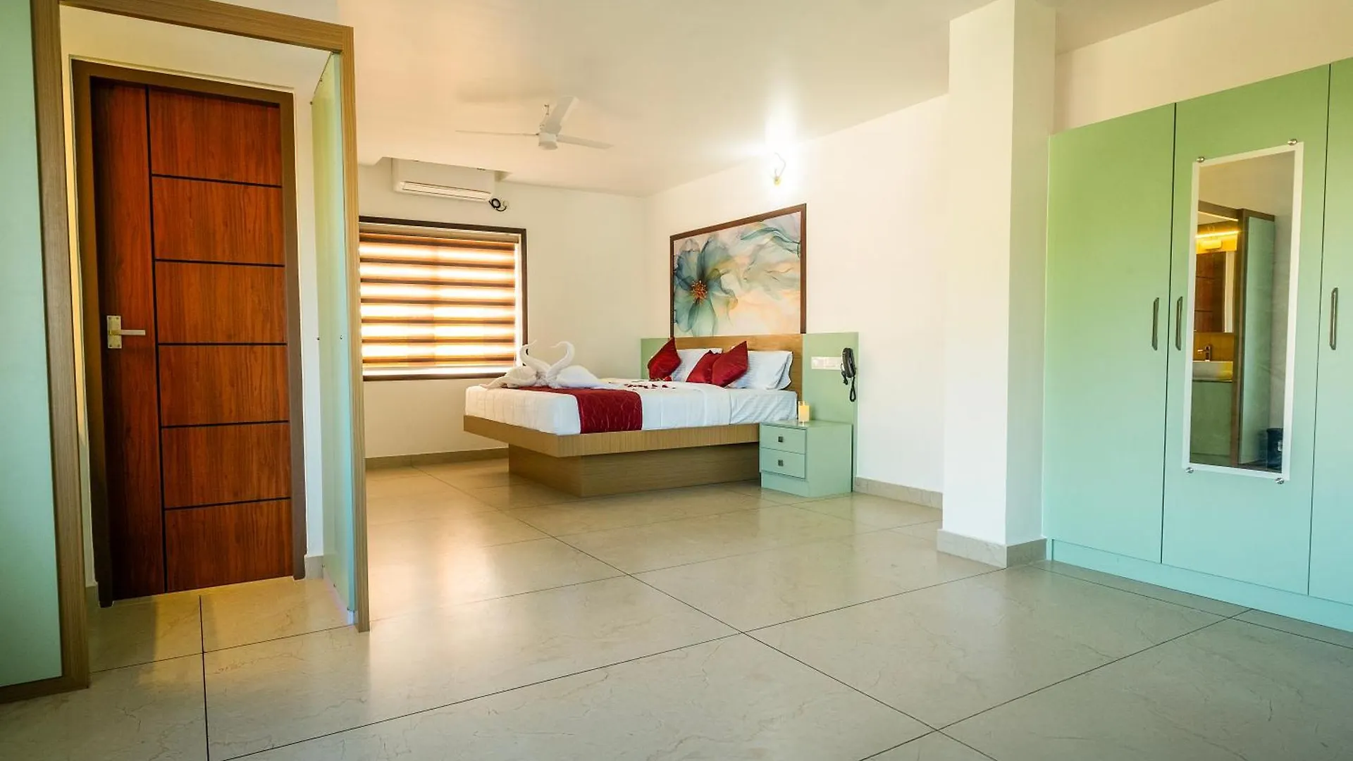 Hotel Eden Palace Thrissur Bed & Breakfast
