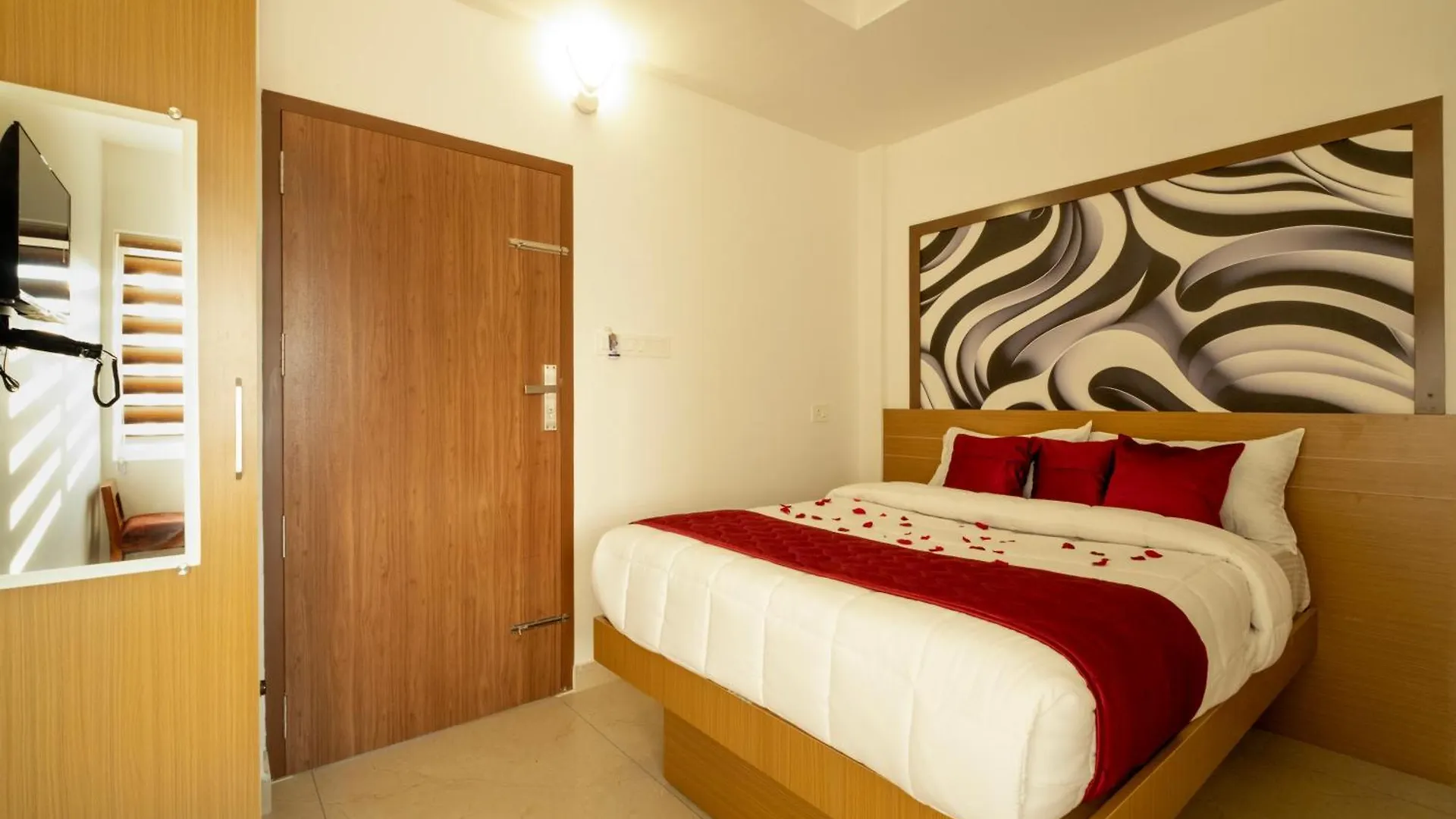 Hotel Eden Palace Thrissur Bed & Breakfast