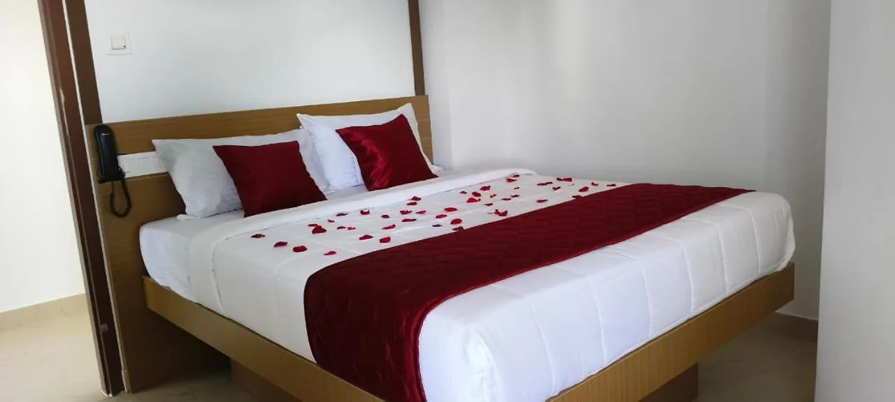 Hotel Eden Palace Thrissur